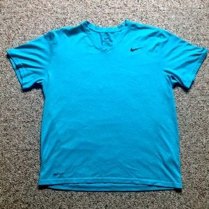 Nike Large Dri-Fit Tee